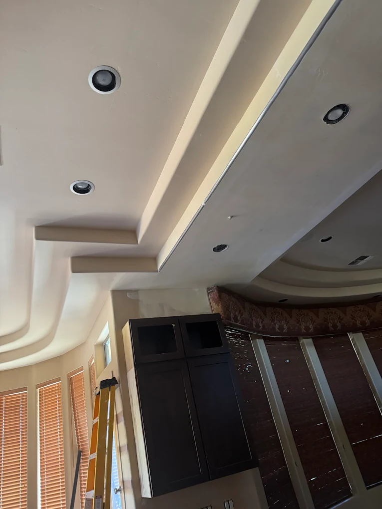 Tray ceiling detail with recessed lighting